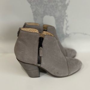 Rag and Bone. Margot Bootie. Color: Granite Nubuck
Style: W2628159M